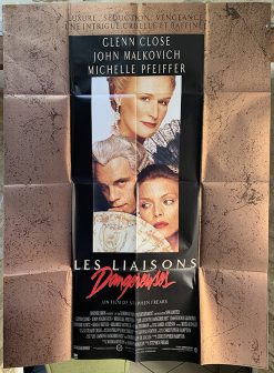 LES LIAISONS DANGEREUSES